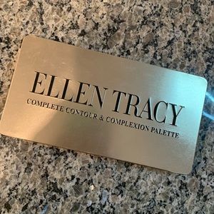 Ellen Tracy contour palette